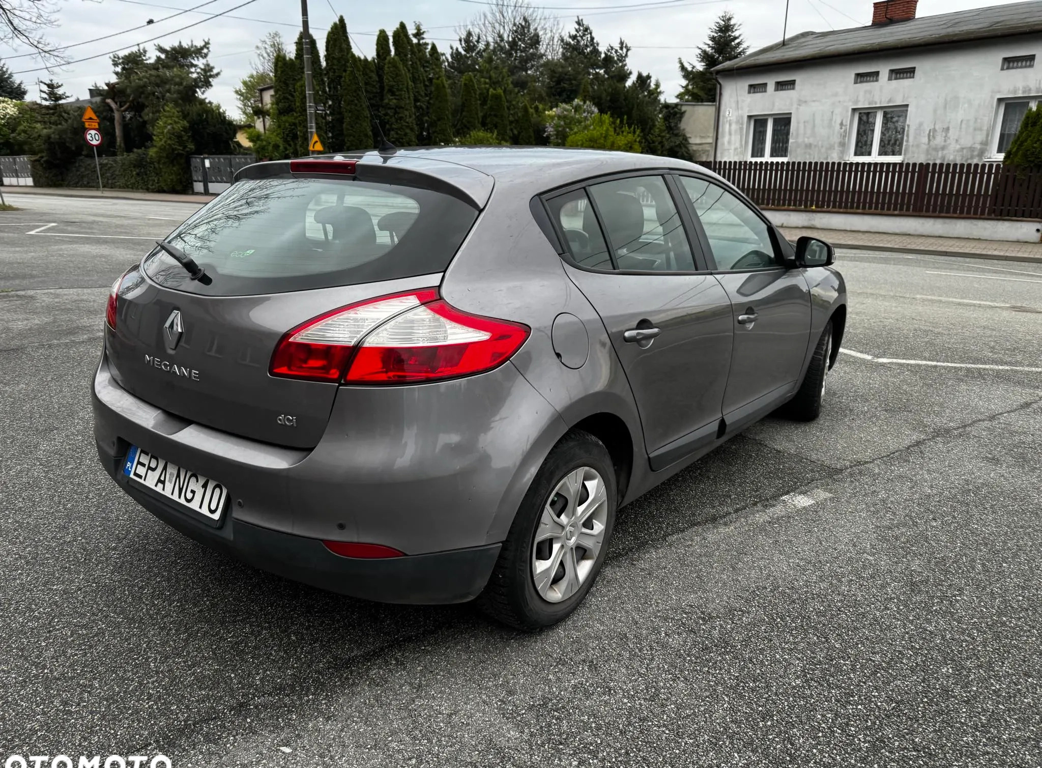 Renault Megane cena 13900 przebieg: 242367, rok produkcji 2010 z Radziejów małe 67
